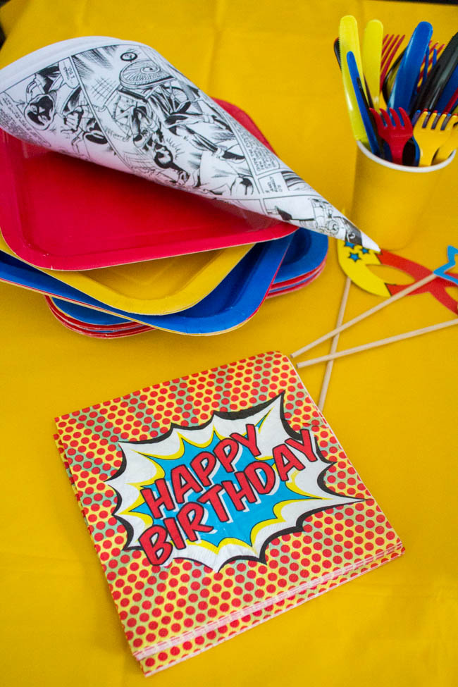 superheroes-party-deco-5-1-of-1