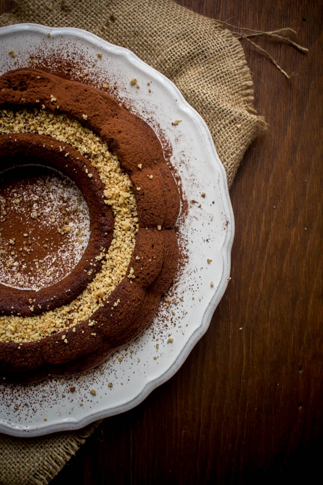 flourless-nutella-hazelnut-cake-2