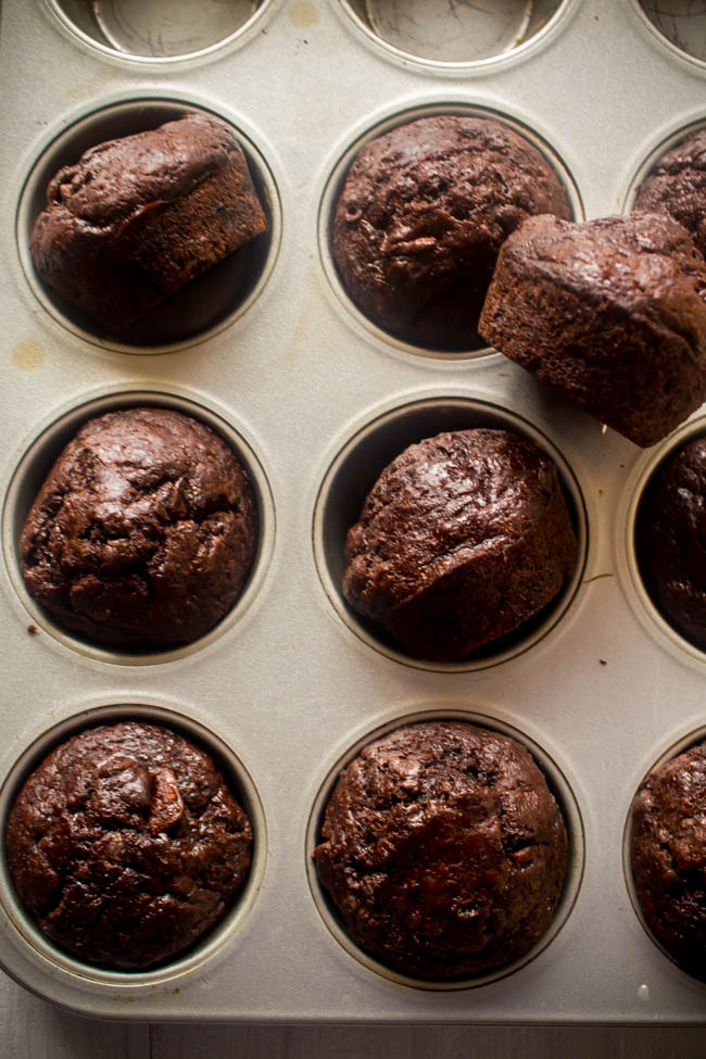 banana chocolate yoghurt muffins 2