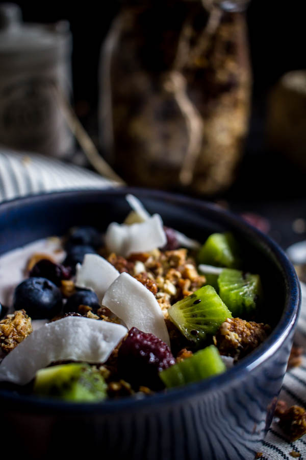 coconut almond granola 7