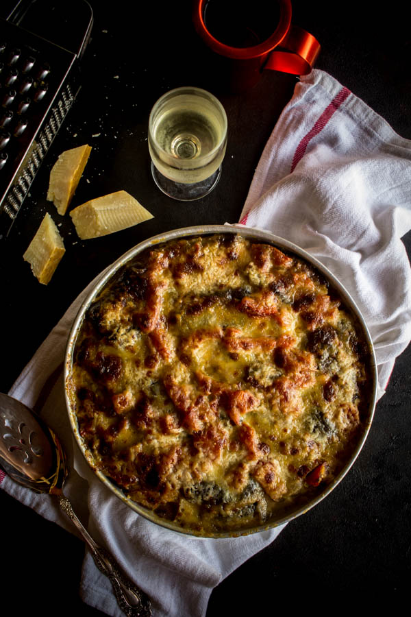 Μελιτζάνες παρμεζάνα (Melanzane parmigiana)