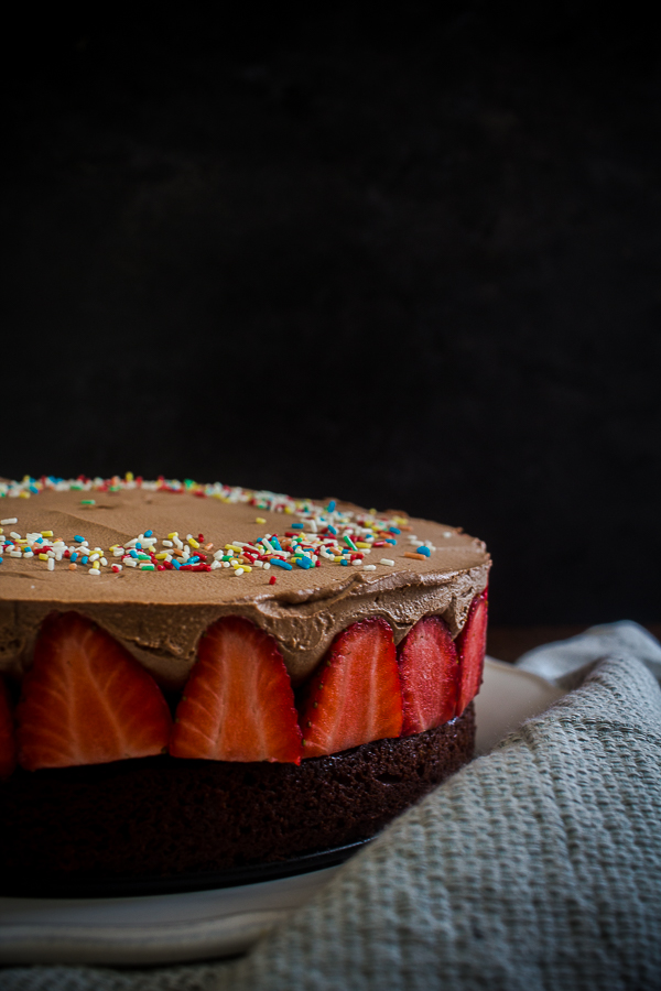 chocolate strawberry cake