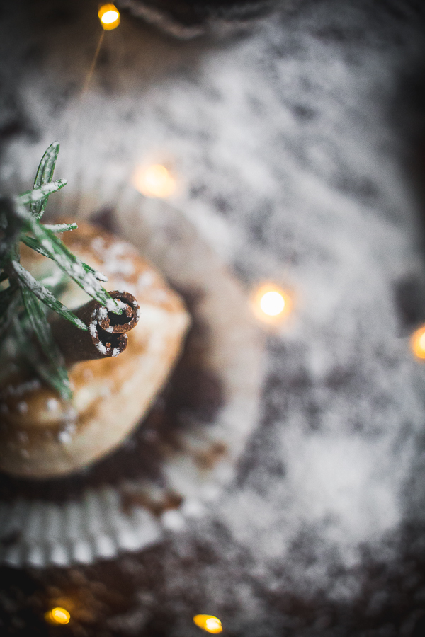 chocolate gingerbread cupcakes-7