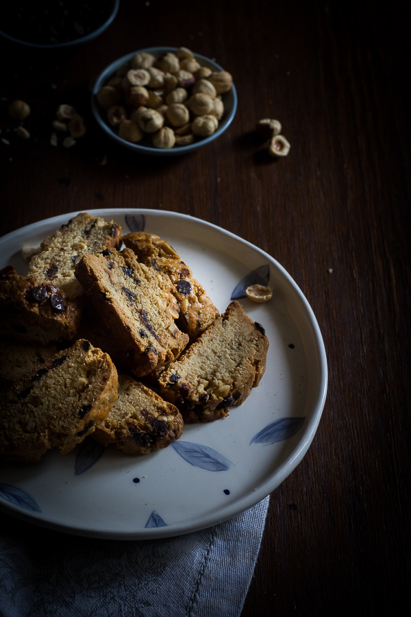 hazelnut chocolate biscotti-2