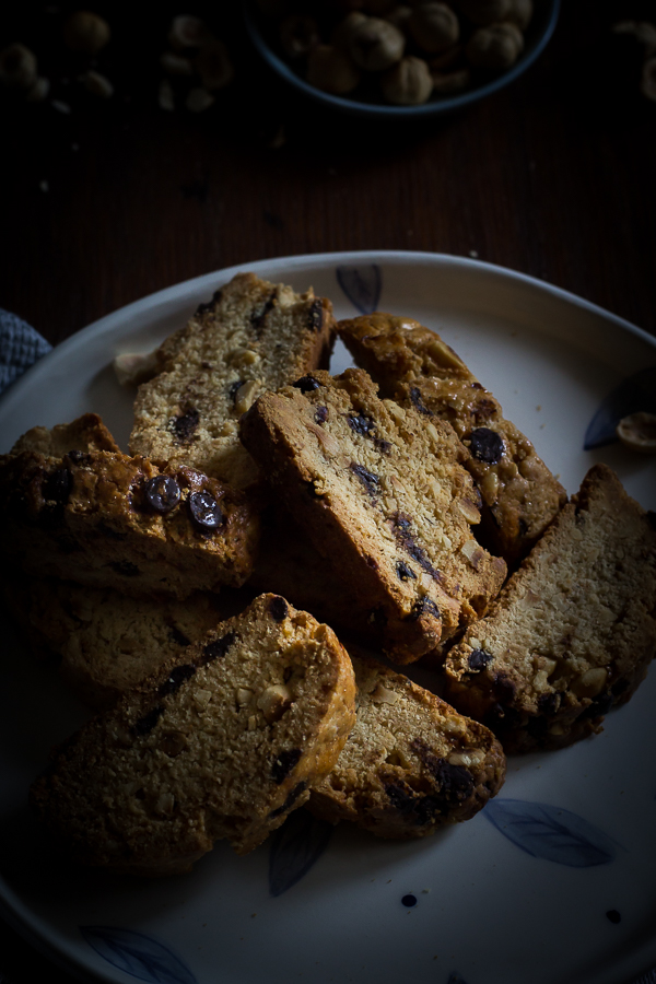 hazelnut chocolate biscotti-4